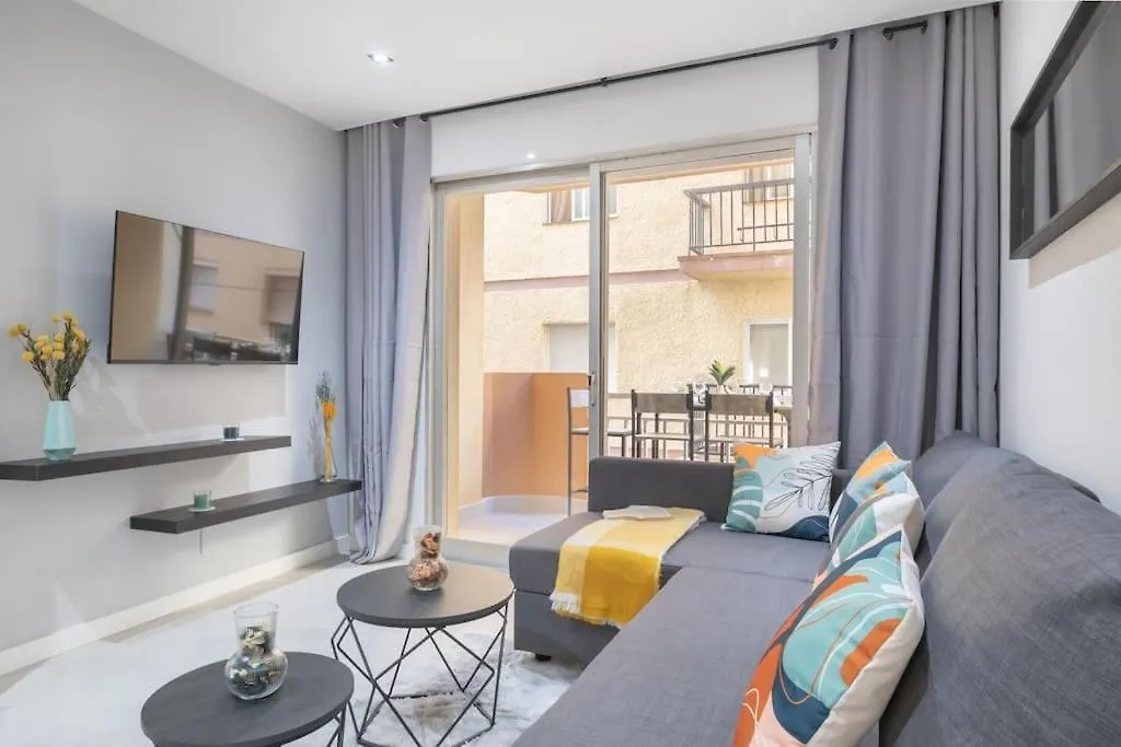 Beautiful 2Br - 20 Meters From Beach - In City Center Fuengirola 0*,